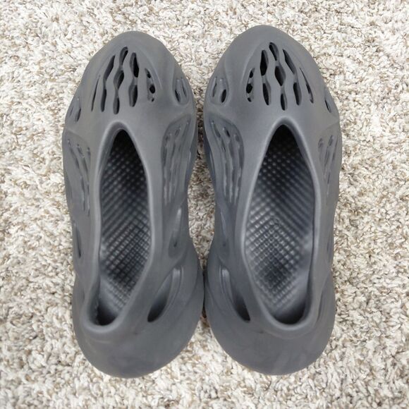 Adidas Yeezy Foam Runners Mens Size 8 Carbon YZY RNR main image 8